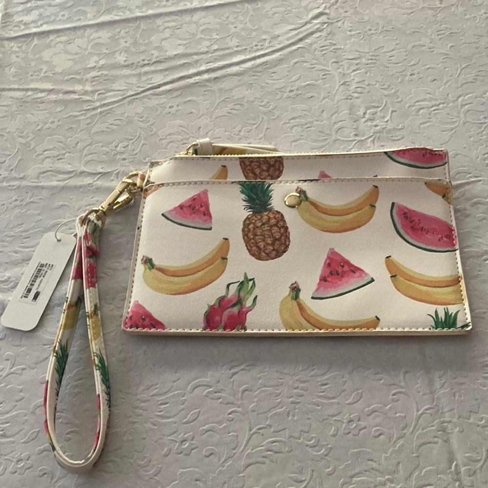 Wristlet